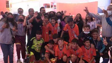 Photo of Las Escuelas John f. kennedy y Presidente Balmaceda ganaron el campeonato de futsal sub 12