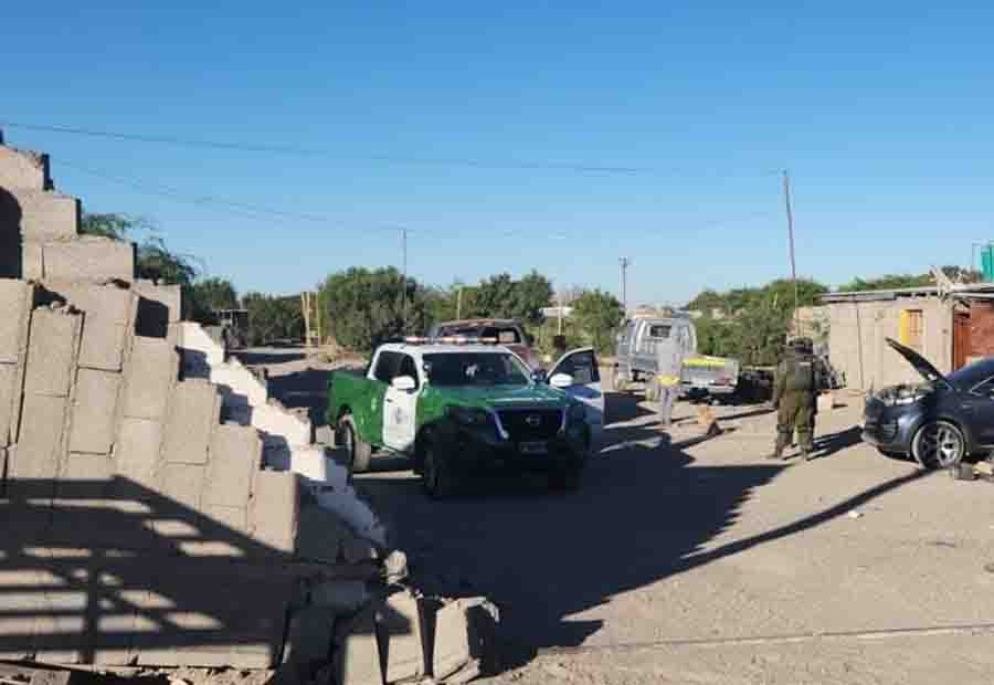 Carabineros detiene a tres sujetos que estarían involucrados en robo ...