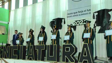 Photo of 81 alumnos y alumnas de especialidades técnicas del Liceo Bicentenario Colegio Rio Loa obtuvieron su licenciatura.
